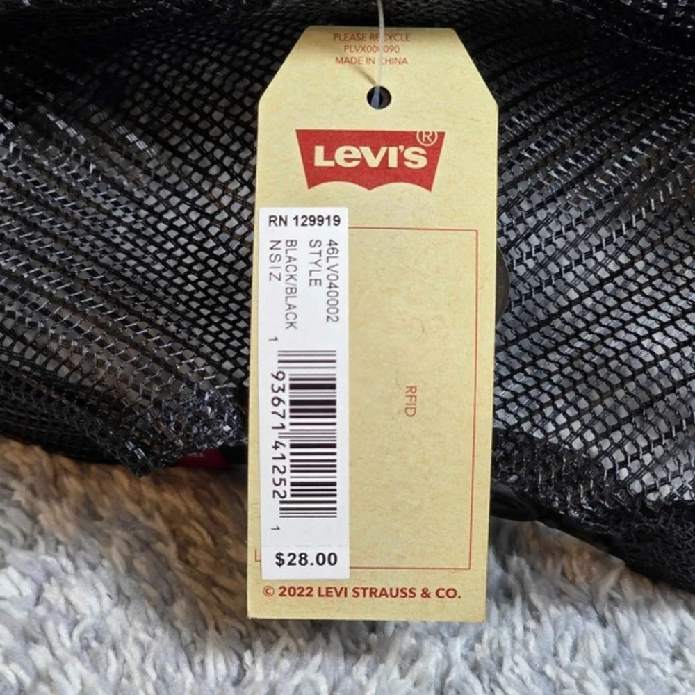 Levi's Silvertab Iconic Mesh Men's Trucker Adjustable Snapback Hat Cap Black NEW